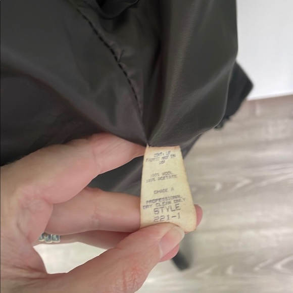 Designer Victor Costa for Bergdorf Goodman black Elagant jacket - Picture 7 of 7